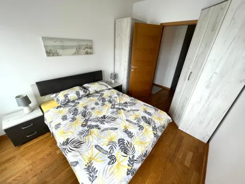 Sale, two bedroom apartment, 64m², City Kvart, Podgorica - image 7