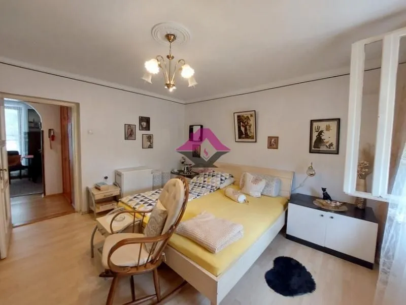 Sale, three bedroom apartment, 77m², Zemun Sve Podlokacije, Beograd