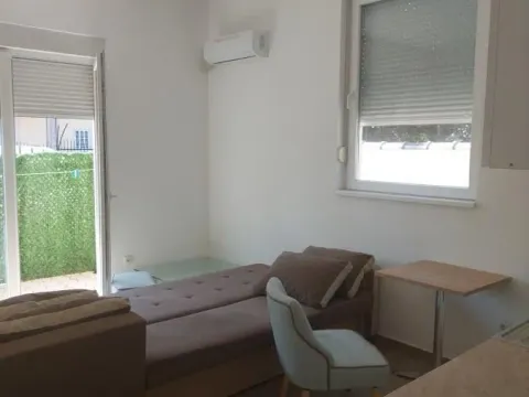 Izdavanje, garsonjera, 29m², Adice, Novi Sad Sve Podlokacije - image 3