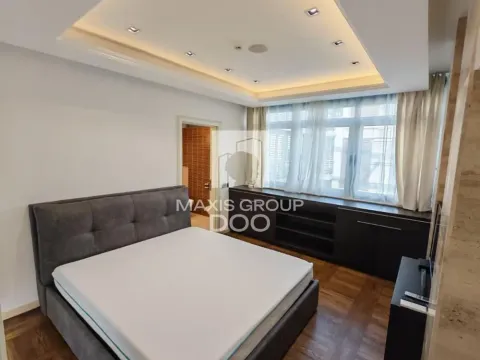 Rent, four bedroom apartment, 148m², Savski Venac, Beograd - image 4