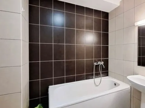 Izdavanje, dvosoban stan, 85m², City Kvart, Podgorica - image 8