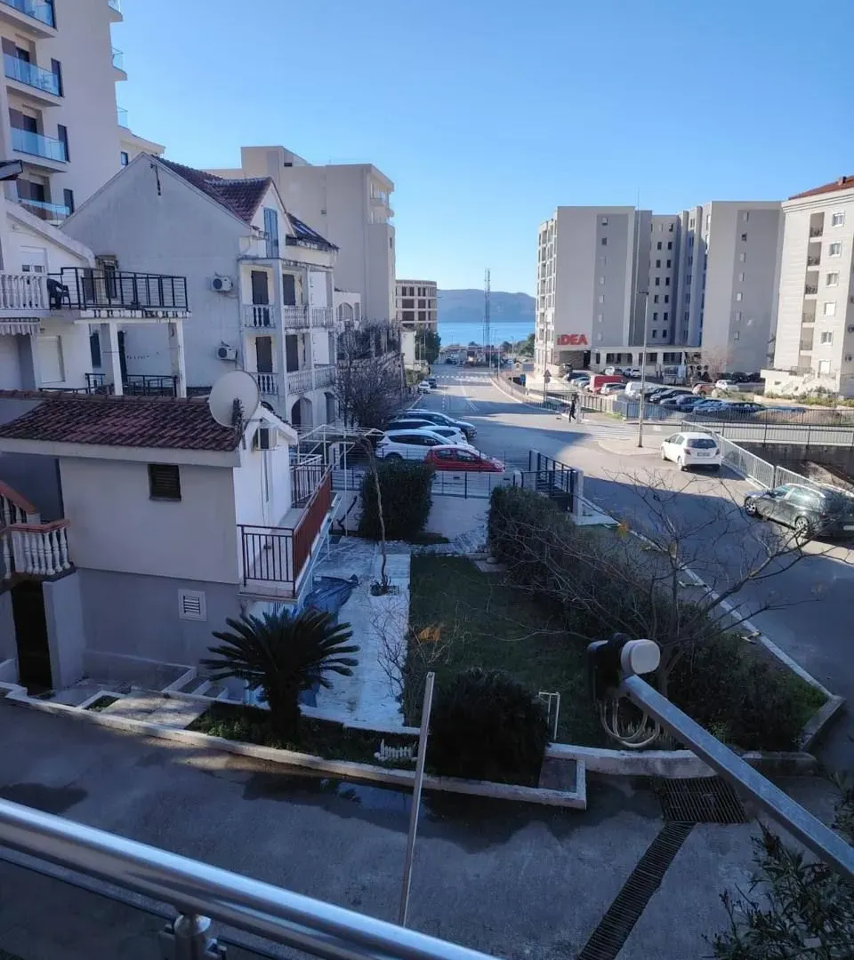 Sale, one bedroom apartment, 40m², Bečići, Budva