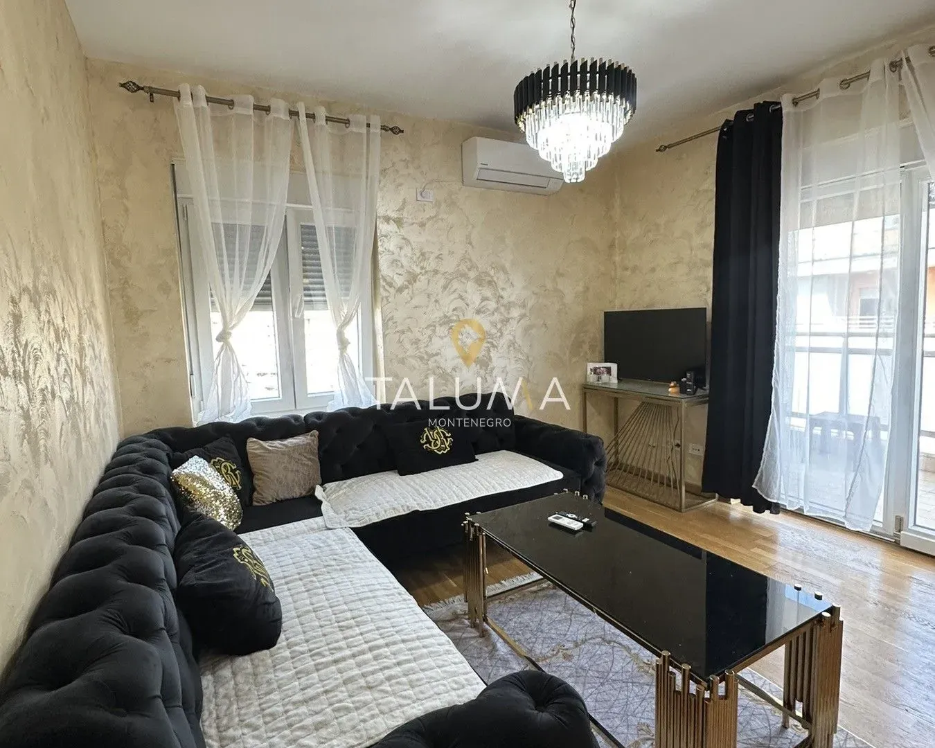 Izdavanje, jednosoban stan, 50m², City Kvart, Podgorica