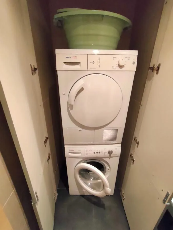 Izdavanje, trosoban stan, 103m², Spens, Novi Sad Sve Podlokacije