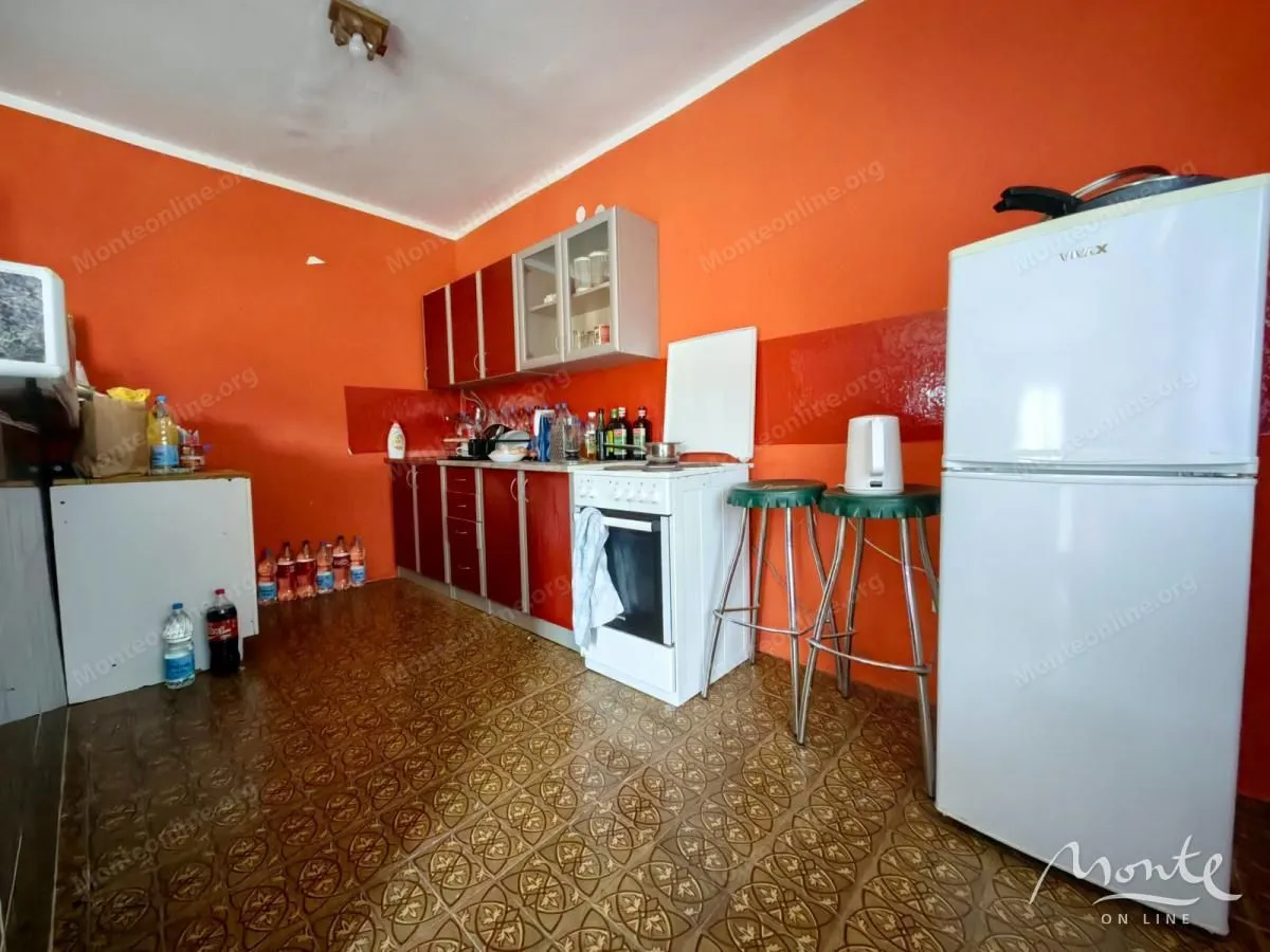 Prodaja, kuća, 180m², Trebešin, Herceg Novi