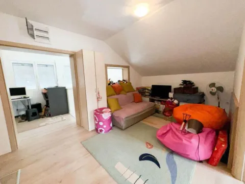 Sale, house, 112m², Spuž, Danilovgrad - image 9