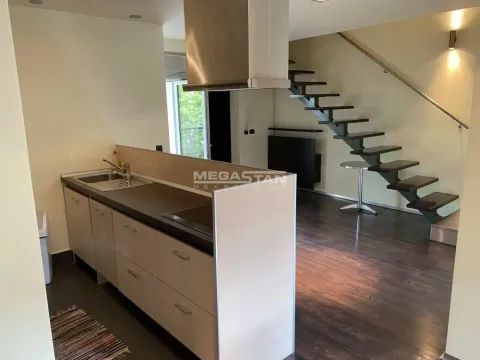 Izdavanje, trosoban stan, 92m², Stari Grad, Beograd - image 6