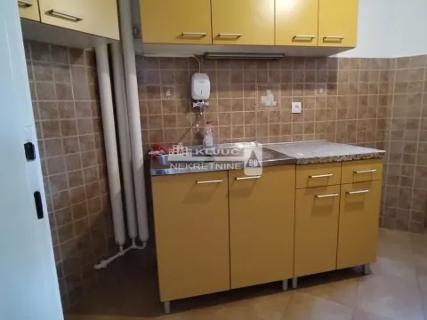 Prodaja, dvosoban stan, 34m², Novi Beograd Blok 2, Novi Beograd Sve Podlokacije - image 3
