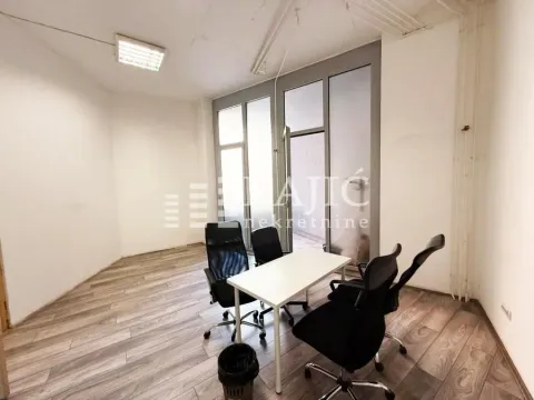 Rent, office space, 165m², Stari Grad, Beograd - image 13