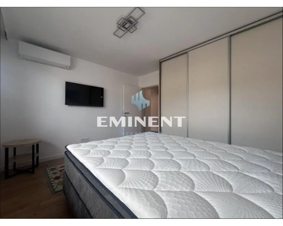 Rent, two bedroom apartment, 60m², Stari Grad, Beograd