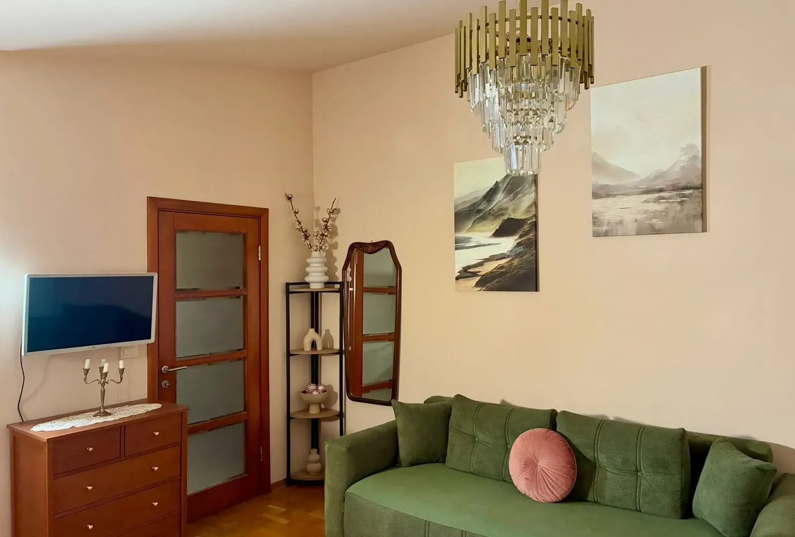 Rent, one bedroom apartment, 37m², Preko Morače, Podgorica
