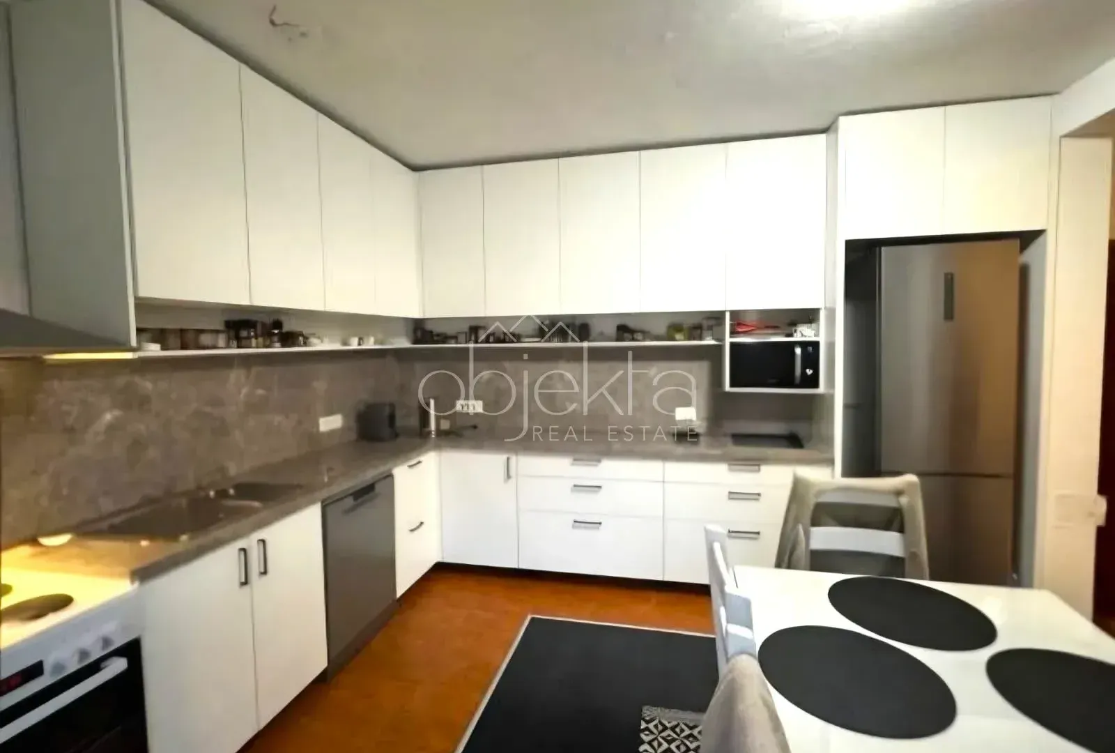 Rent, house, 136m², Tivat, Crna Gora