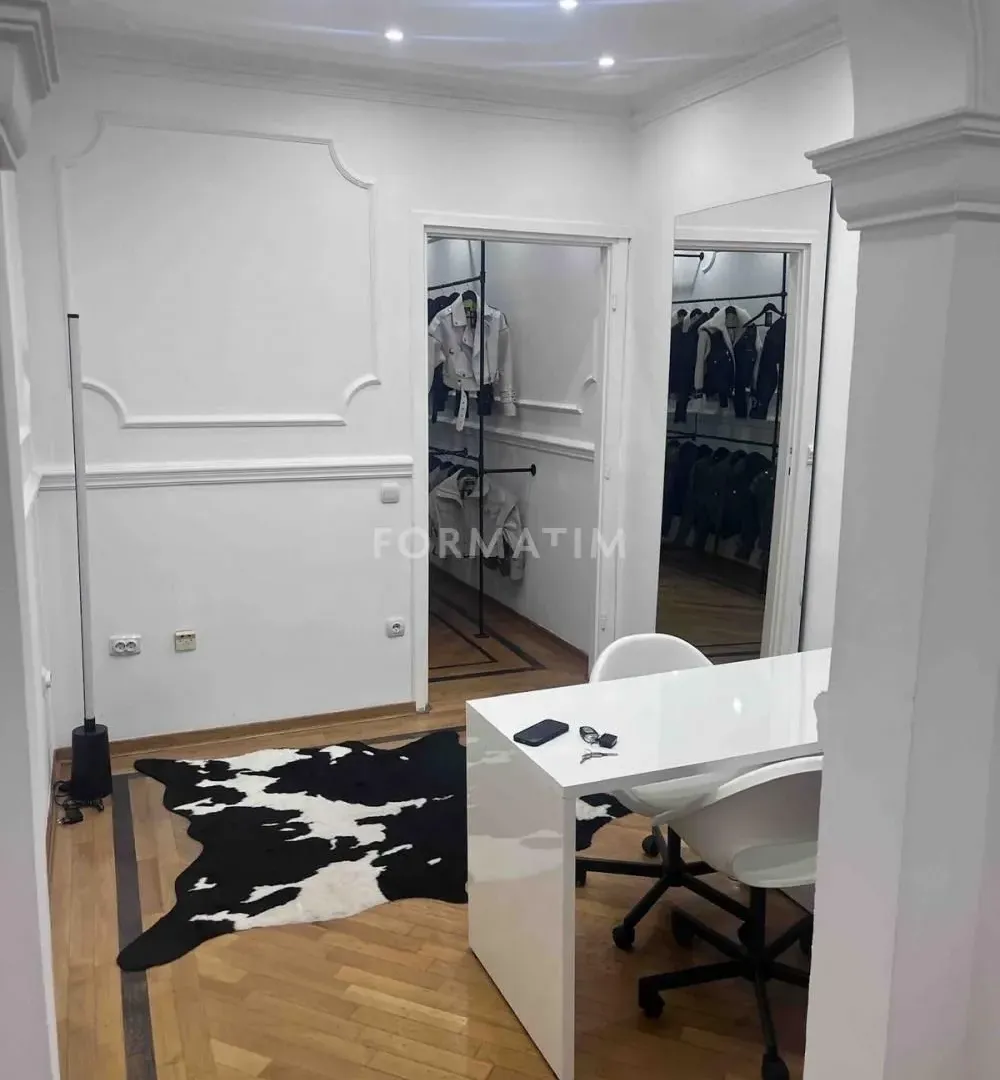 Rent, office space, 30m², Vračar Centar, Vračar Sve Podlokacije