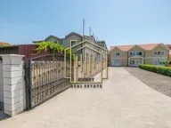 Izdavanje, poslovni prostor, 250m², Gornja Gorica, Podgorica - image 21