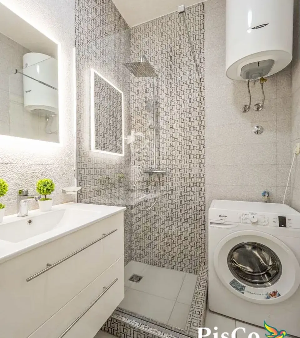 Sale, one bedroom apartment, 51m², Bečići, Budva