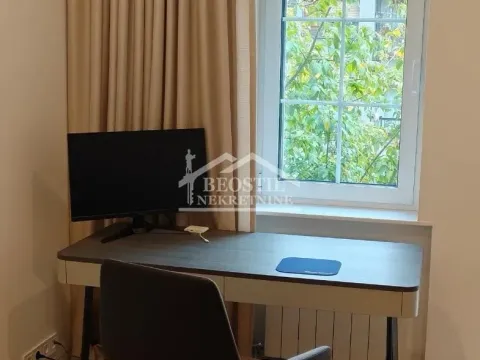 Prodaja, četvorosoban stan, 133m², Stari Grad, Beograd - image 17