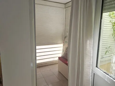 Izdavanje, jednosoban stan, 38m², Pod Goricom, Podgorica - image 5