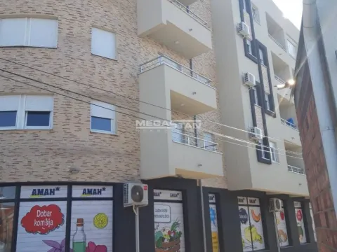 Izdavanje, jednosoban stan, 40m², Ledine, Beograd - image 3