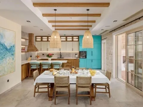 Sale, house, 800m², Žanjice, Herceg Novi - image 2