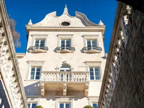 Sale, house, 1100m², Dobrota, Kotor - image 22