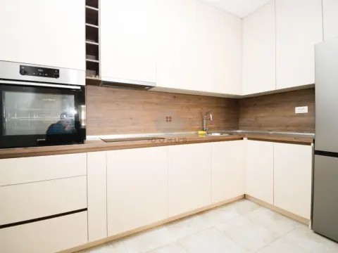 Izdavanje, jednosoban stan, 52m², Master Kvart, Podgorica - image 5