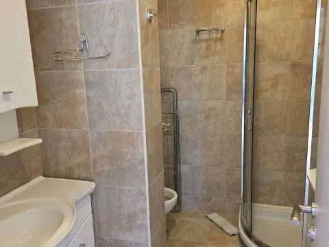 Prodaja, jednosoban stan, 45m², Rafailovići, Budva - image 4