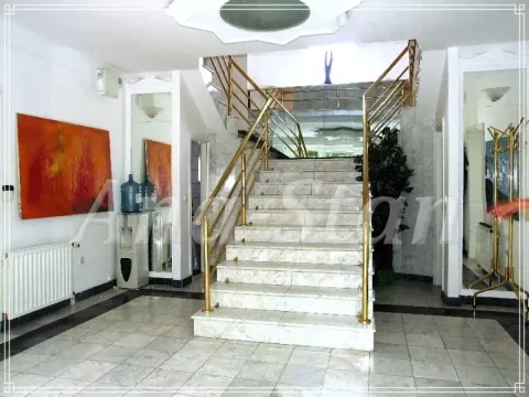 Rent, office space, 250m², Zemun Sve Podlokacije, Beograd - image 5