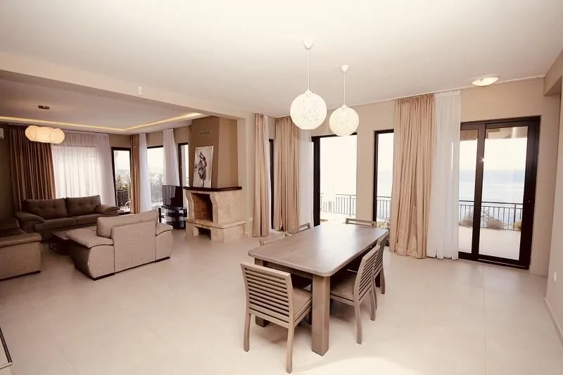Sale, house, 220m², Dobre Vode, Bar