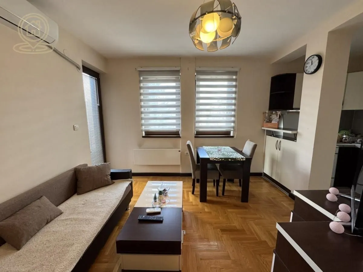 Prodaja, jednosoban stan, 40m², Medijana, Niš