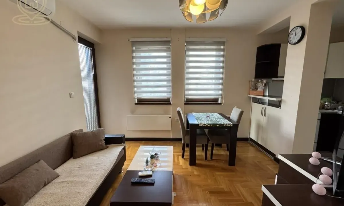 Prodaja, jednosoban stan, 40m², Medijana, Niš