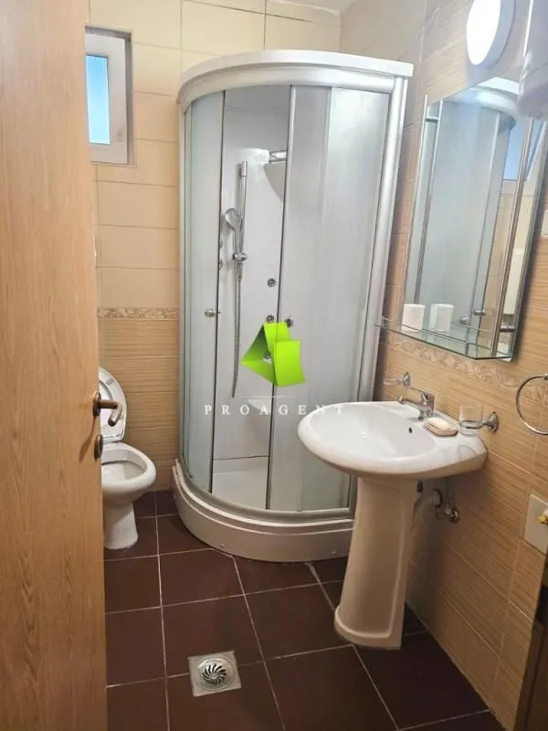 Prodaja, dvosoban stan, 75m², Medijana, Niš