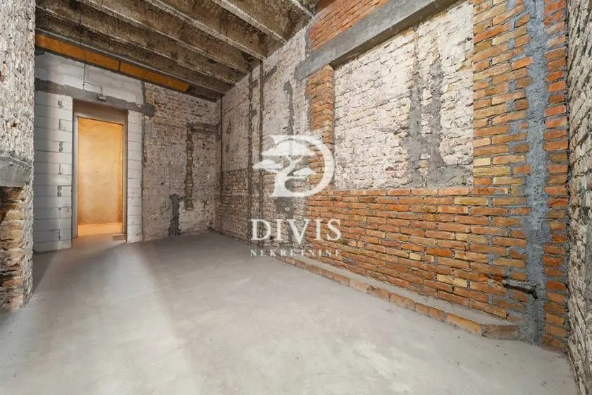Sale, apartment, 642m², Vračar Sve Podlokacije, Beograd