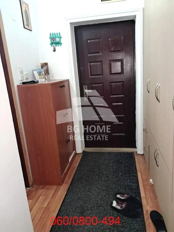 Izdavanje, dvosoban stan, 50m², Brace Jerković, Voždovac Sve Podlokacije