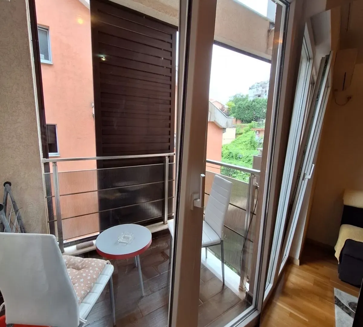 Rent, studio apartment, 28m², Momišići, Podgorica