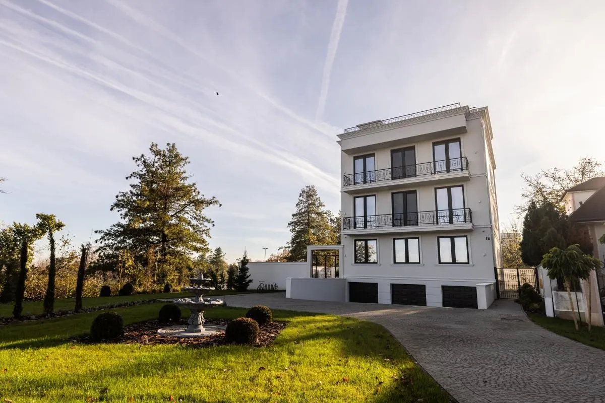 Izdavanje, stan, 131m², Sremska Kamenica, Petrovaradin