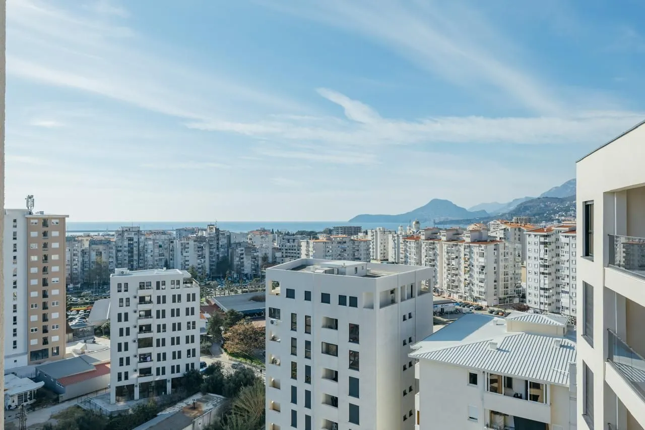 Sale, three bedroom apartment, 128m², Centar, Bar