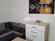 Izdavanje, trosoban stan, 80m², Voždovac Sve Podlokacije, Beograd - image 6