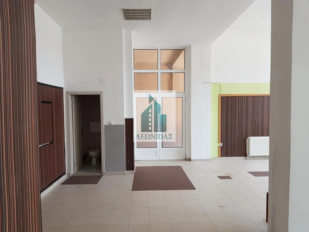 Sale, office space, 70m², Medijana, Niš