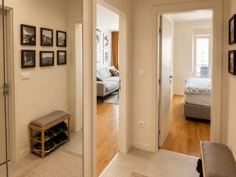 Izdavanje, jednosoban stan, 47m², Central Point, Podgorica - image 5