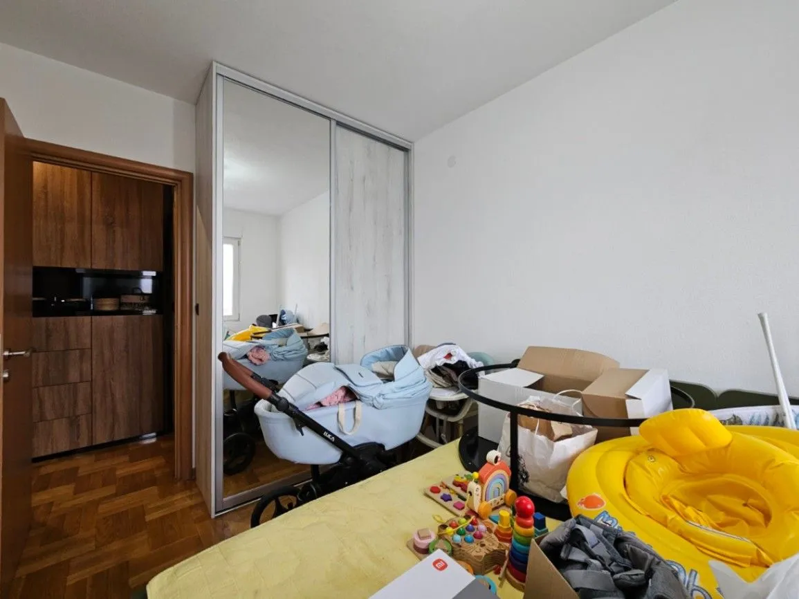 Prodaja, trosoban stan, 89m², Stari Aerodrom, Podgorica