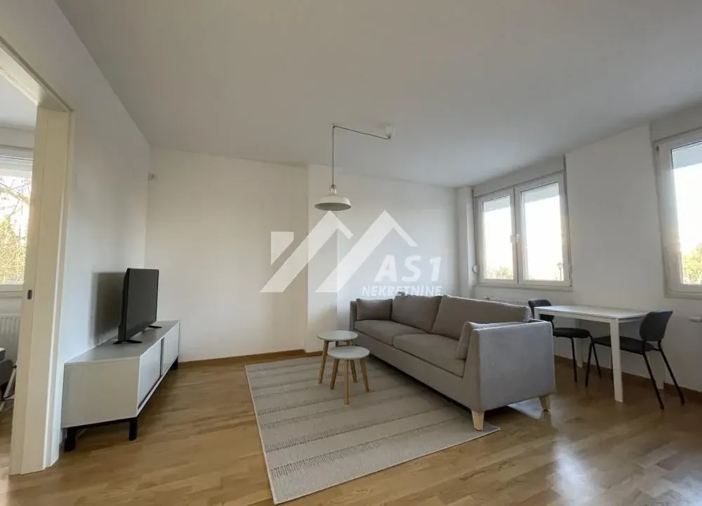 Izdavanje, jednosoban stan, 40m², Telep, Novi Sad Sve Podlokacije