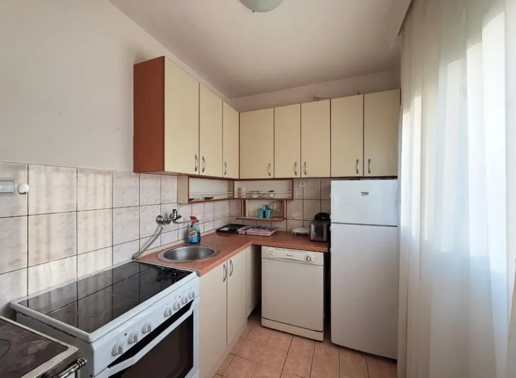 Rent, house, 105m², Tološi, Podgorica