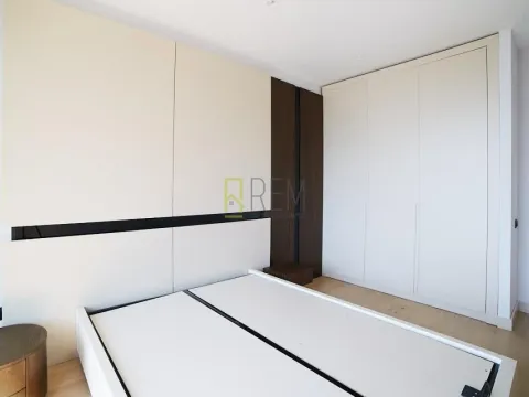 Sale, one bedroom apartment, 45m², Bečići, Budva - image 10