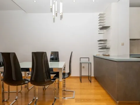 Rent, one bedroom apartment, 101m², Preko Morače, Podgorica - image 4