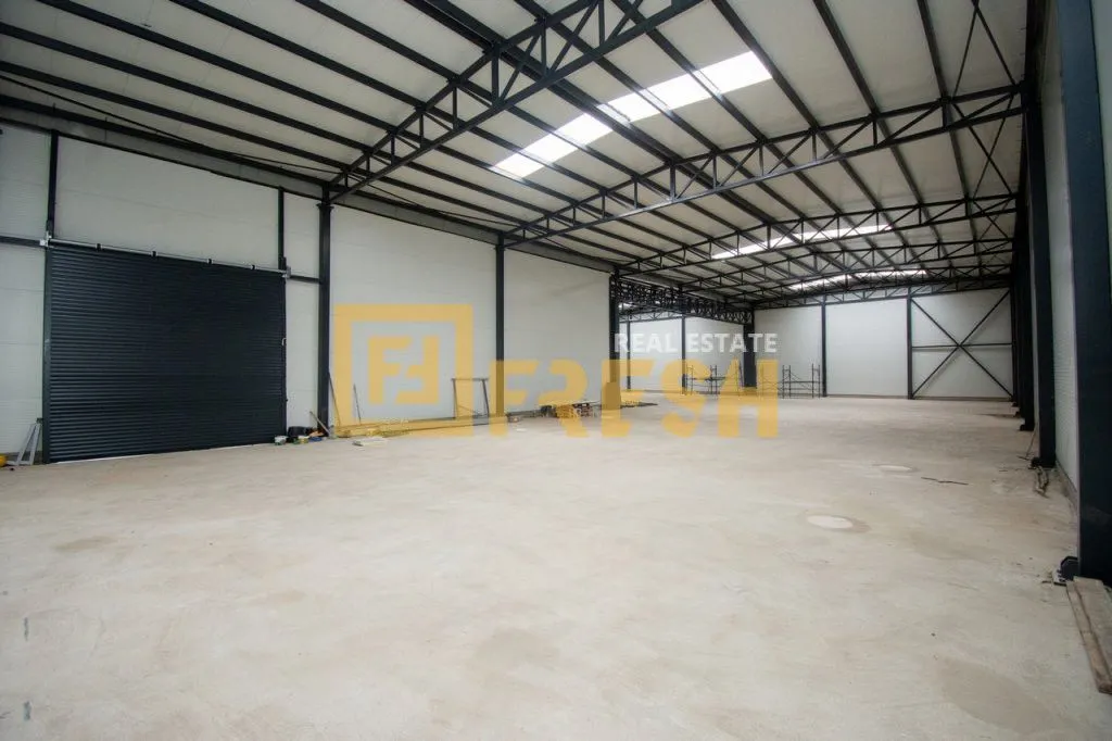 Rent, office space, 1000m², Donja Gorica, Podgorica