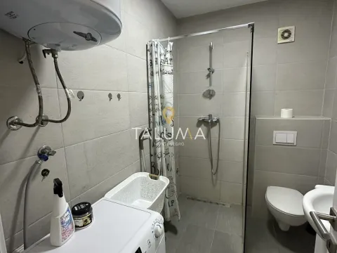Izdavanje, dvosoban stan, 55m², Preko Morače, Podgorica - image 6