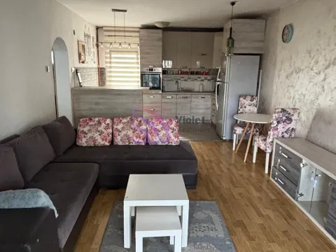 Prodaja, kuća, 89m², Stari Aerodrom, Podgorica - image 2