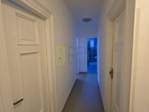 Prodaja, trosoban stan, 72m², Kotor, Crna Gora - image 6