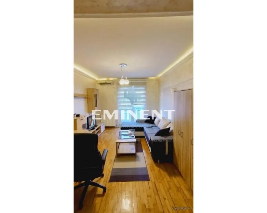 Rent, two bedroom apartment, 50m², Crveni Krst, Beograd