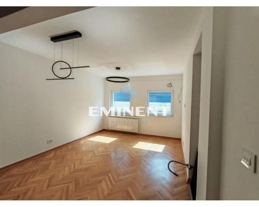 Izdavanje, dvosoban stan, 50m², Sarajevska, Beograd